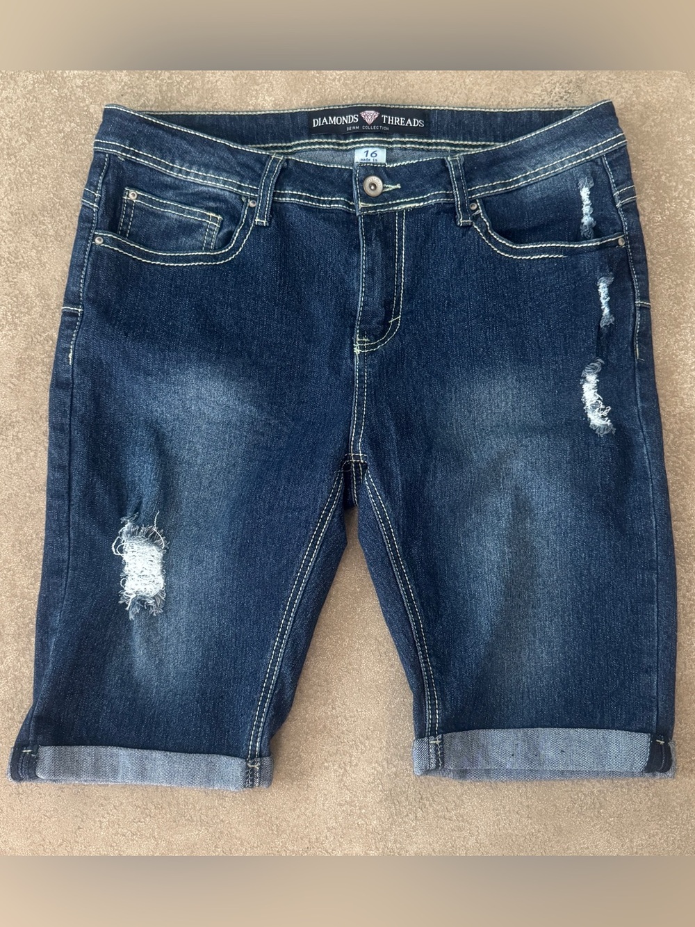 Diamond Threads Dark Wash Distressed Bermuda Shorts Size 16 Stretch Denim